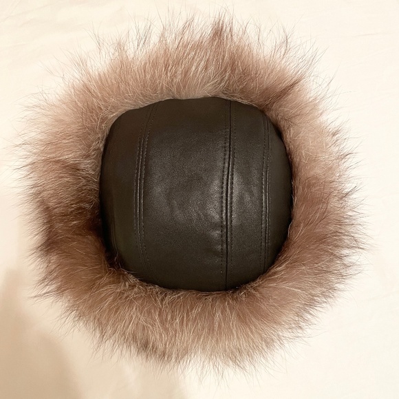 Faux Fur hat cream and light brown, new - Picture 2 of 5